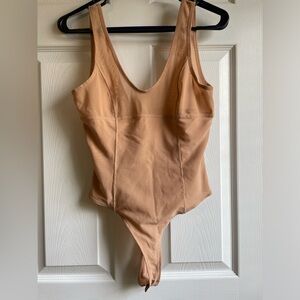 Never worn FOREVER 21 top